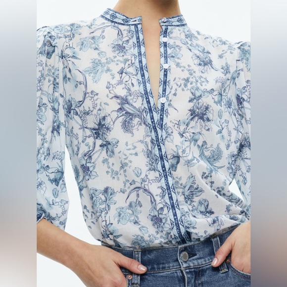 Alice + Olivia April Floral Blouson-Sleeve Top - Picture 4 of 6